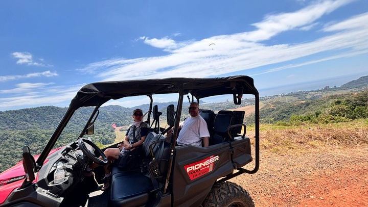 Half-Day 4x4 Jungle Safari from Jaco: Pura Vida Falls and Lunch at Paz del Campo (1/12)