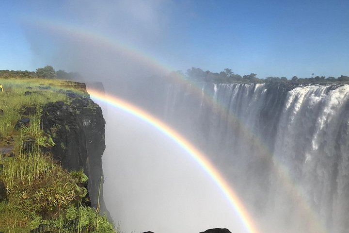 Victoria Falls and Chobe 5-Day Tour at Elephant Hills Hotel With Boma Dinner (10/12)