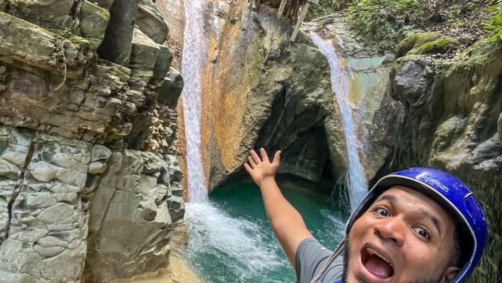 Puerto Plata 7 Waterfalls Hike and Slide with Buffet Lunch, 3.5 Hours, 5-Language Guides (2/12)