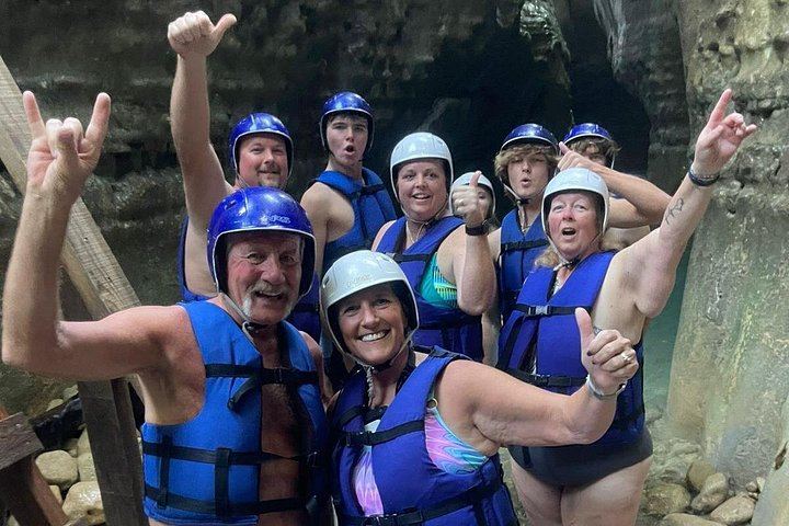 Puerto Plata 7 Waterfalls Hike and Slide with Buffet Lunch, 3.5 Hours, 5-Language Guides (6/12)