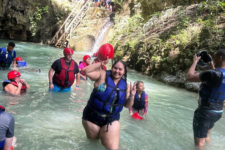 Damajagua 7 Waterfalls in 3 Hours: Limestone Slides, Caves and Main Gate Start (12/12)