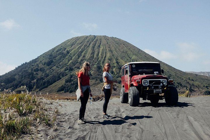 Three-Day Private Tumpak Sewu, Bromo Jeep and Ijen Crater Tour with Goa Tetes (5/11)