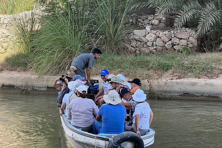 Private Wadi Shab Day Trip with Ras Al Shajer Coastal Drive, Gazelles and Omani Lunch (11/12)