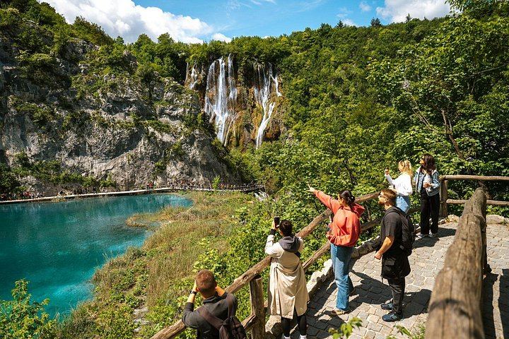 Plitvice Lakes and Rastoke Semi-Private Trip from Zagreb in English or Spanish (3/12)