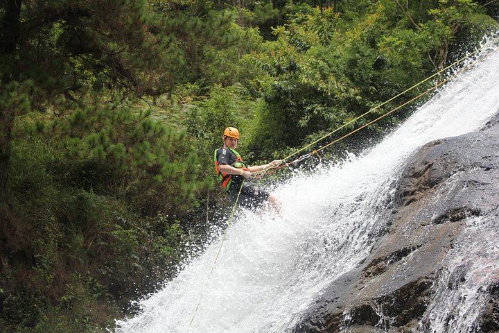 Datanla Canyoning in Da Lat: 6-Hour Private or Group Trip with Summit Picnic (5/12)
