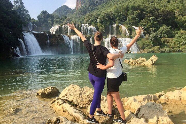 Ban Gioc Waterfall and Ba Be Lake 3-Day Tour with Nung and Tay Homestays (1/12)