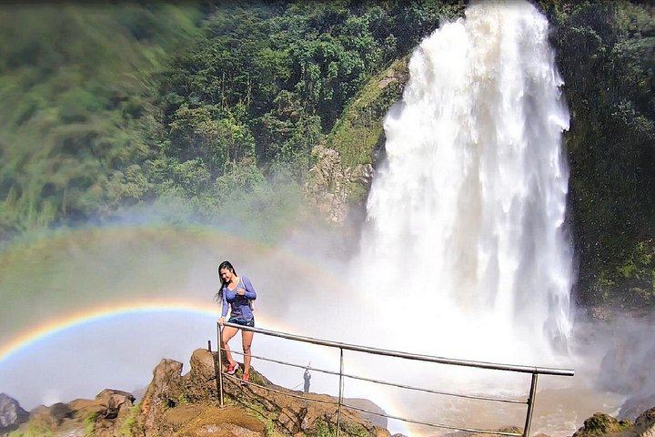 Private Salto del Buey Tour with Zipline, Sky Hammocks, Coffee Viewpoint and Lunch (8/12)