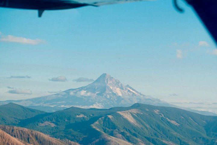 Multnomah Falls and Columbia Gorge Scenic Flight from Troutdale by Envi Adventures (3/12)
