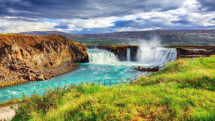6-Hour Shore Excursion from Akureyri: Ljosvatn, Godafoss, Myvatn Craters and Lava Fields (3/12)