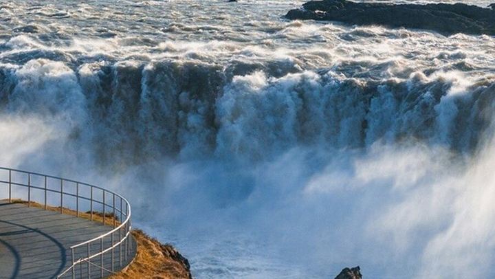 6-Hour Shore Excursion from Akureyri: Ljosvatn, Godafoss, Myvatn Craters and Lava Fields (1/12)