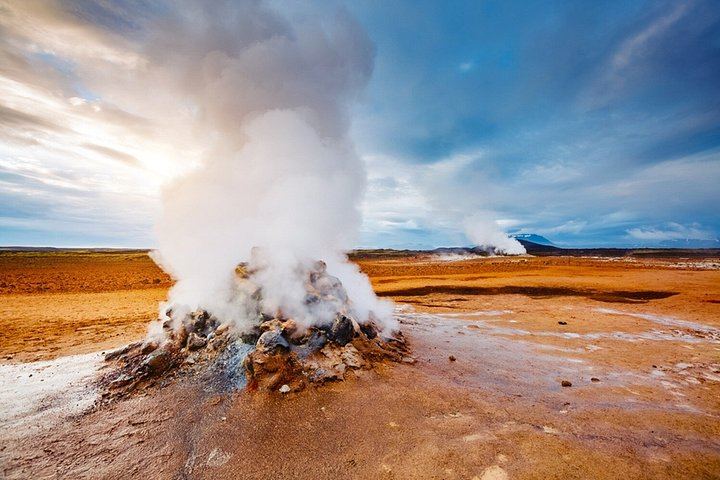 6-Hour Shore Excursion from Akureyri: Ljosvatn, Godafoss, Myvatn Craters and Lava Fields (10/12)
