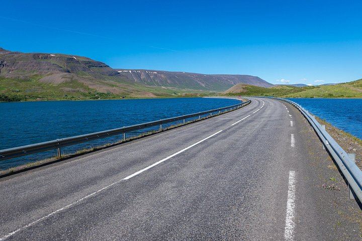 6-Hour Shore Excursion from Akureyri: Ljosvatn, Godafoss, Myvatn Craters and Lava Fields (4/12)