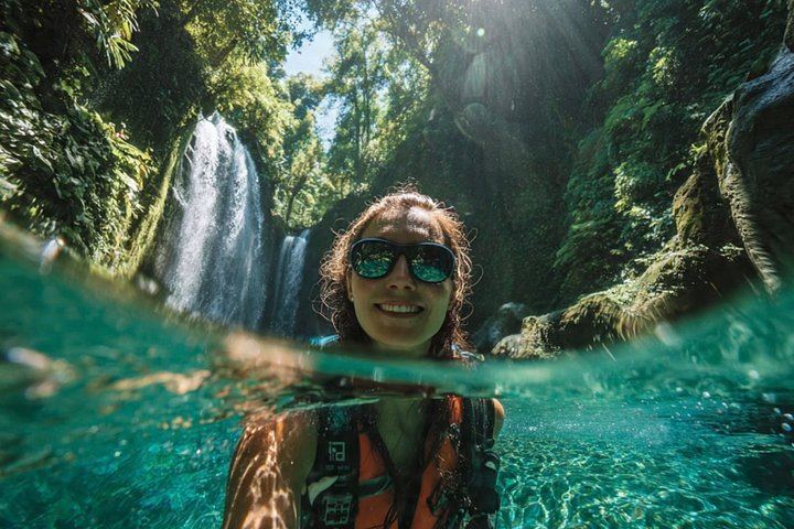 Aling-Aling Four-Waterfall Jump and Slide Day with Lunch and Handara Gate (1/12)