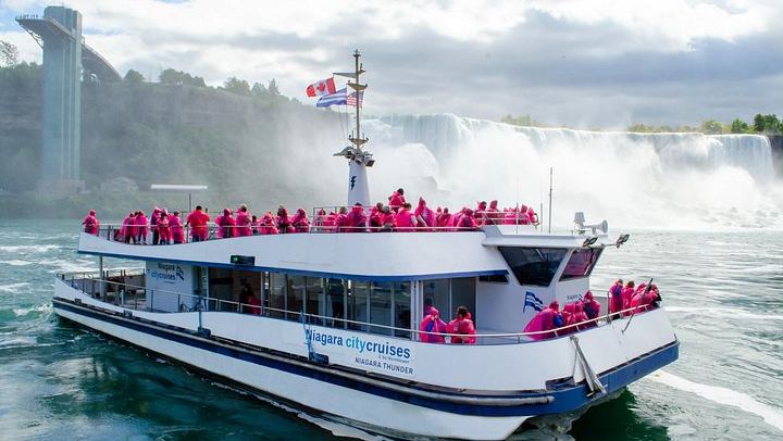 Niagara Falls Canada Tour by Magnificent Tours: Cruise, Behind the Falls, Whirlpool (1/12)