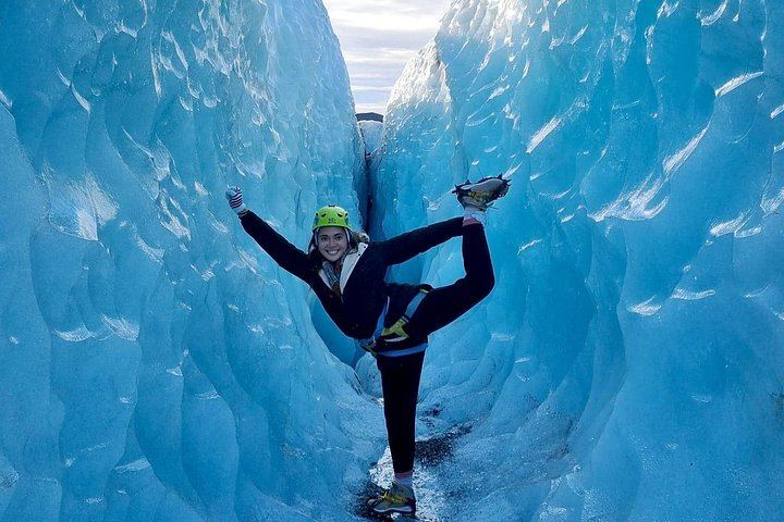 Solheimajokull Glacier Hike and Seljalandsfoss Day Trip with Sky Lagoon Pure Package (7/12)