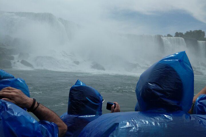 Niagara Falls American Side Express Tour by Over the Falls Tours: Boat and Cave (3/6)