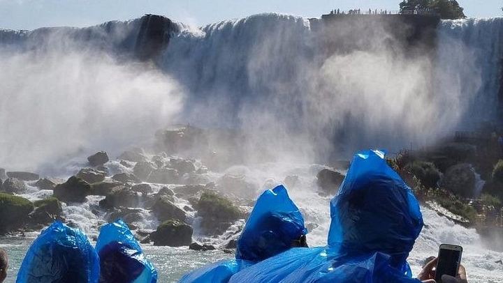 Niagara Falls American Side Express Tour by Over the Falls Tours: Boat and Cave (4/6)