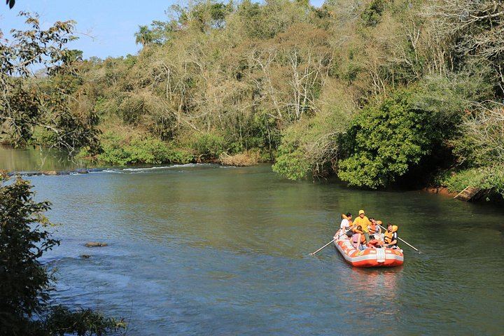 Iguazu Argentine Falls and Guarani Jasy Pora Community Visit with Tres Fronteras Stop (11/12)