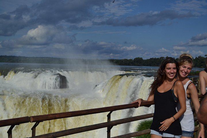 Iguazu Argentine Falls and Guarani Jasy Pora Community Visit with Tres Fronteras Stop (3/12)