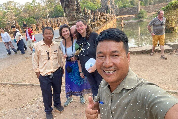 Private 2-Day Angkor Wat and Phnom Kulen Waterfall Tour with Banteay Srei and Bayon (2/5)