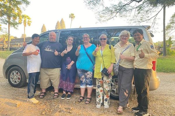Private 3-Day Angkor Wat, Banteay Srei and Phnom Kulen Tour with Driver and Guide