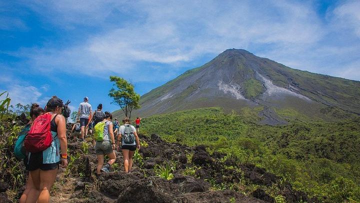 La Fortuna Waterfall, Arenal Ecological Park and El Choyin Hot River, Sloth Park Start (1/12)