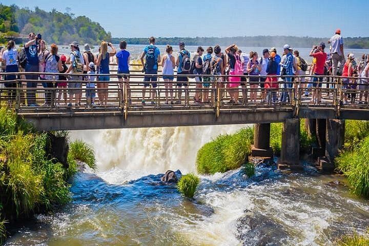 Iguazu Falls Sunset Tour, Argentina Trails and Brazil Happy Hour at Porto Canoas (1/5)