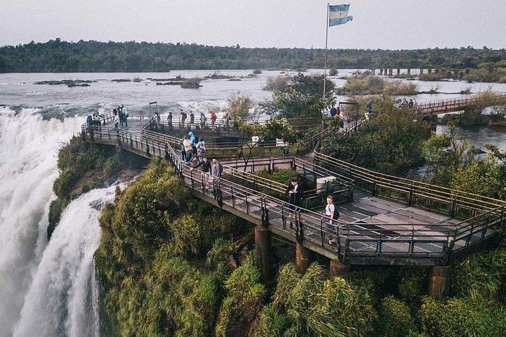 Iguazu Falls Argentine Side with Accredited Guide and Private Transport (1/7)