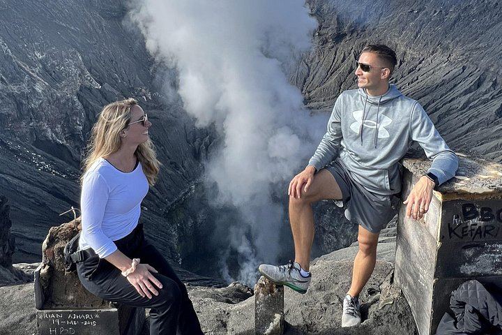 Three-Day Private Tumpak Sewu, Bromo Jeep and Ijen Crater Tour with Goa Tetes (2/11)