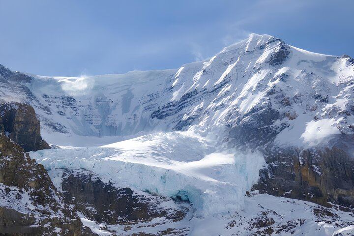 Small-Group Icefields Parkway Day Trip: Athabasca Falls and Abraham Lake Ice Bubbles (1/12)