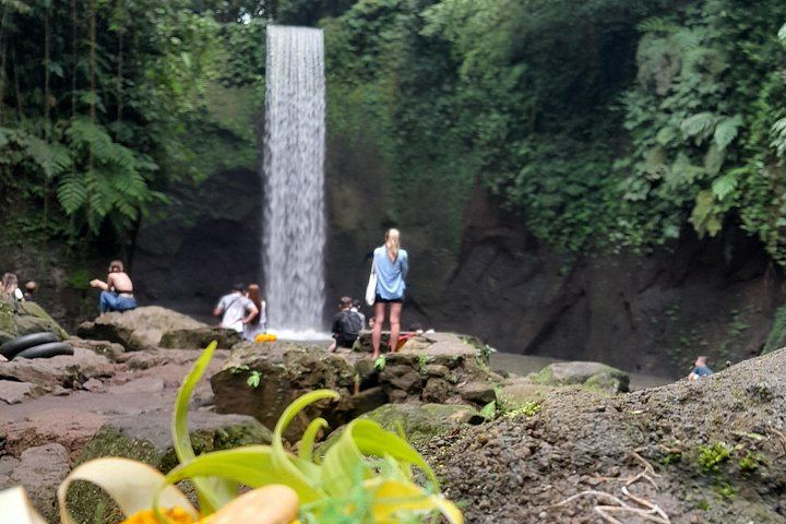 Tibumana and Kanto Lampo Private Waterfall Tour With Wi-Fi Car and Entrance Tickets (7/7)