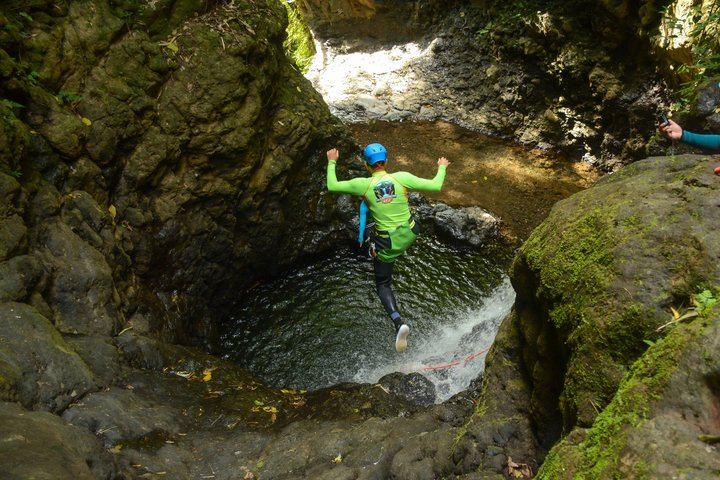 North Bali Canyoning Trip with Rappels, Slides and Hot Springs Stop (2/12)