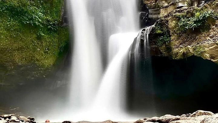 Ubud Private Waterfall Tour: Tukad Cepung, Kanto Lampo and Tegenungan With Tickets (4/12)