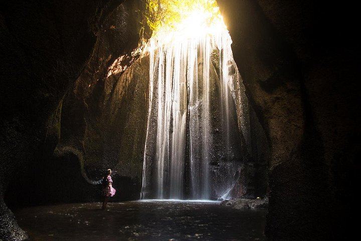 Ubud Private Waterfall Tour: Tukad Cepung, Kanto Lampo and Tegenungan With Tickets (2/12)