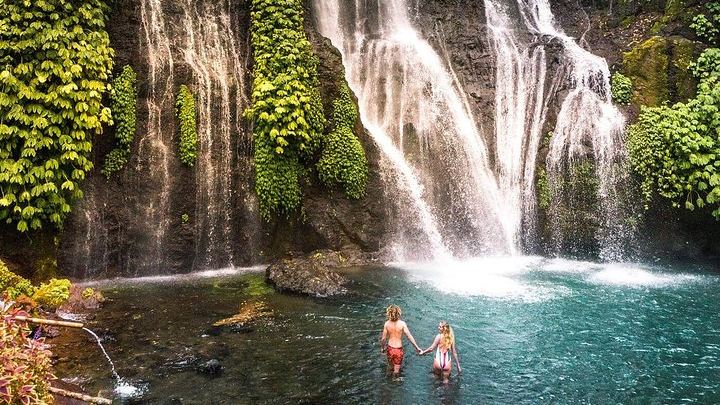 Private Munduk, Banyumala, Leke Leke and Banyu Wana Amertha Waterfall Day (2/12)