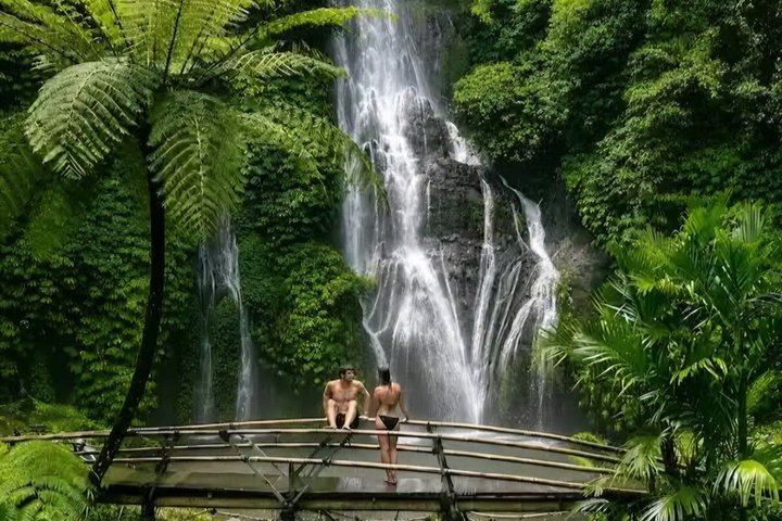 Private Hidden Waterfalls Day Trip with Lunch, Entrance Tickets and Pickup (1/12)