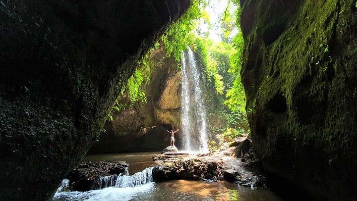 Ubud Morning Waterfall Day: Tukad Cepung, Kanto Lampo and Two Hidden Falls (3/12)
