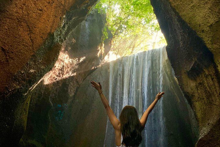 Ubud Morning Waterfall Day: Tukad Cepung, Kanto Lampo and Two Hidden Falls (12/12)