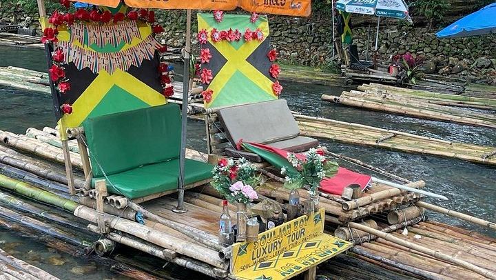 Dunn's River Falls and Rio Nuevo Bamboo River Rafting Combo, Ocho Rios (3/8)