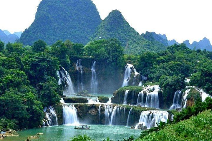 Ban Gioc Waterfall 2-Day Overnight Trip from Hanoi with Nguom Ngao Cave (4/12)