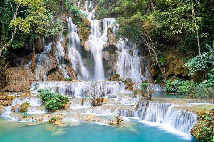 Authentic Adventures Ban Gioc and Ba Be Lake Tour via Chi Lang Pass, Mo and Lom Villages (7/12)