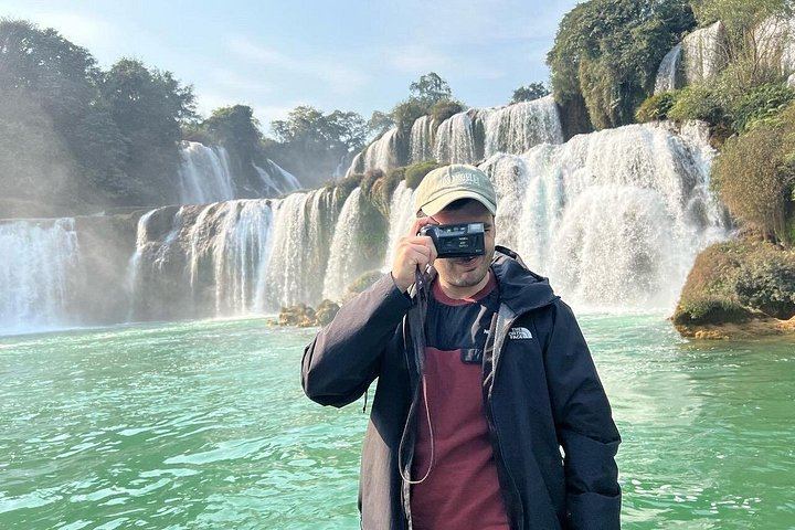 Small-Group Ban Gioc Waterfall Day Trip by Car with Craft Village and Angel Mountain (10/12)