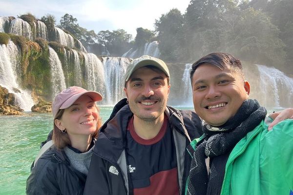 Small-Group Ban Gioc Waterfall Day Trip by Car with Craft Village and Angel Mountain