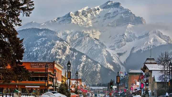 Banff Day Trip: Two Hours at Johnston Canyon Upper Falls, Bow Falls, Optional Gondola (4/7)