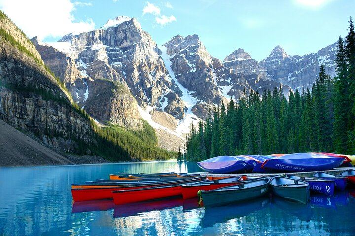 Banff and Yoho Day Tour: Lake Louise, Moraine Lake, Emerald Lake, Johnston Canyon (7/12)