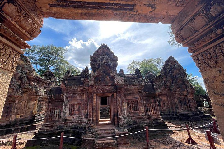 Phnom Kulen Waterfall and Banteay Srei Temple Day Tour, Angkor Pass Not Included (11/12)