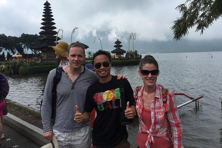 Private Banyumala and Banyuwana Waterfall Hike with Ulun Danu Bratan Temple (3/7)