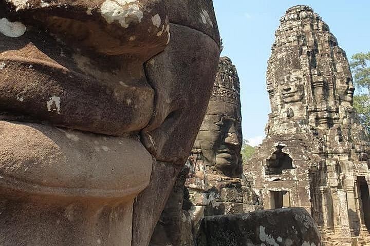 Private 2-Day Angkor Wat, Ta Prohm, Angkor Thom and Kulen Mountain Tour with Guide (2/12)