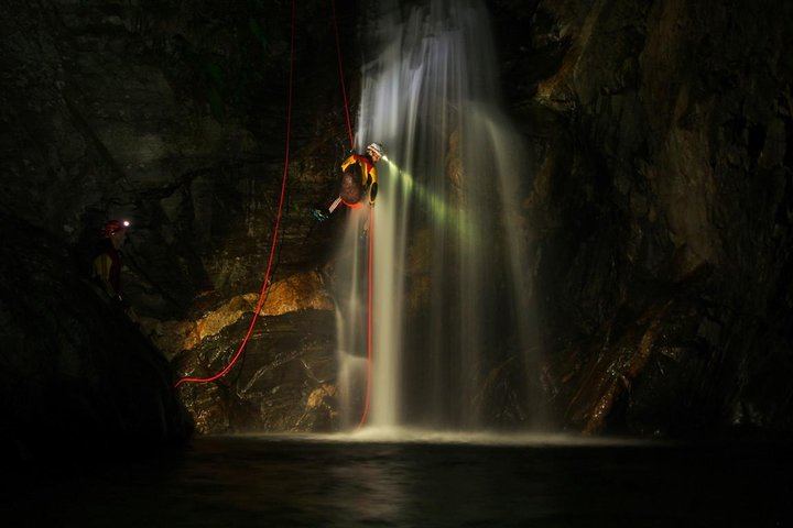 Night Canyoning with Extreme Dominica: Helmet-Light Descent Through Rainforest Gorges (2/7)