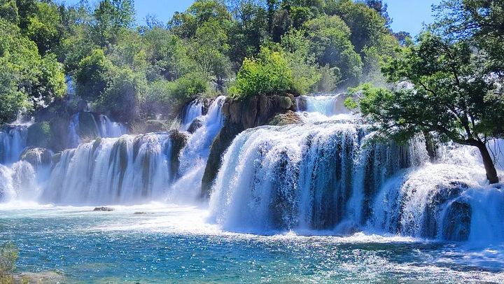 Private Krka Waterfalls and Sibenik Old Town Tour with Skradin Boat Ride (1/12)